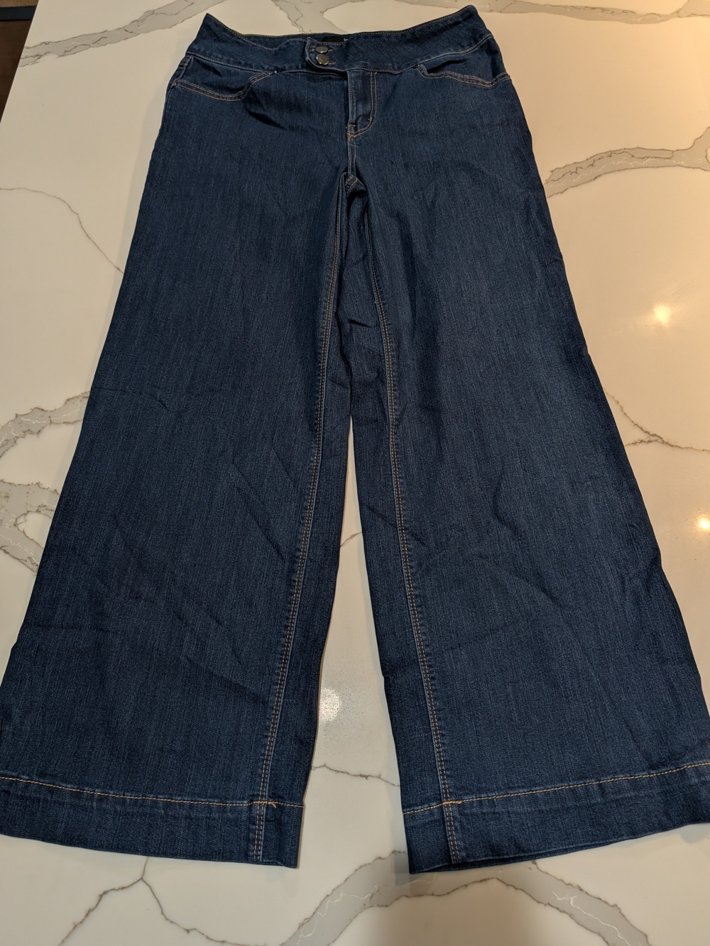 1822 Denim Wide-Leg Jeans in Dark Blue
